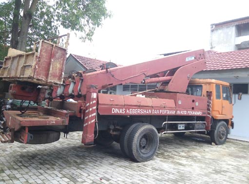 Perbaiki Lampu JPU, Dishub Pekanbaru Kekurangan Armada